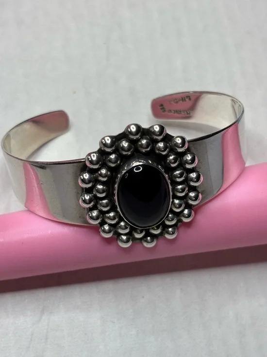 VTG - Mexican 925 ONYX Cuff Bracelet - Picture 4 of 6